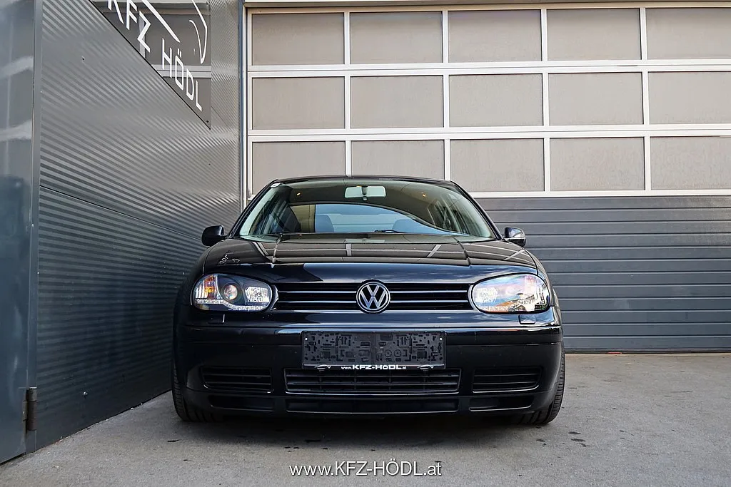 Volkswagen Golf V6 Highline 4motion Image 3