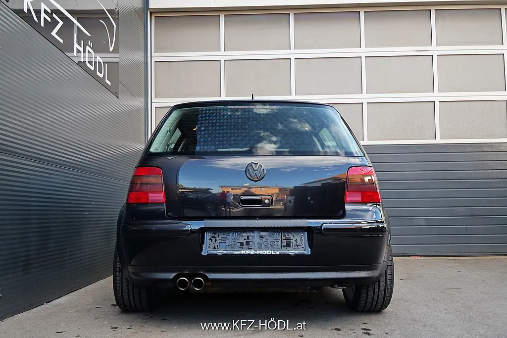 Volkswagen Golf V6 Highline 4motion Image 4