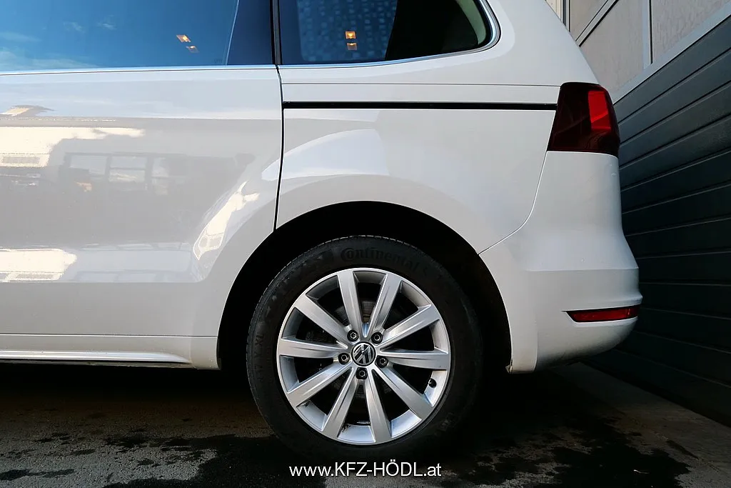 Volkswagen Sharan Highline BMT SCR 2,0 TDI DSG 4Motion*7-Sitzer* Image 8