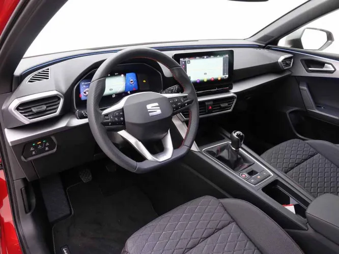 Seat Leon 1.5 TSi 150 FR 5D + GPS + Virtual + Ambient + Camera + Winter + LED Lights Image 8