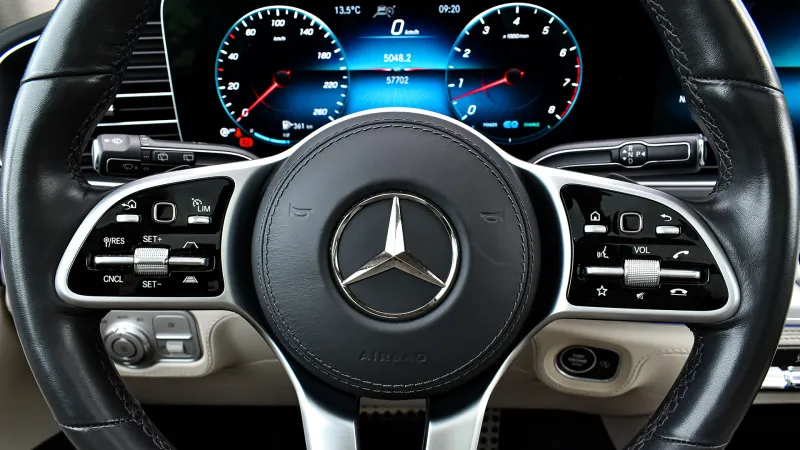 Mercedes-Benz GLS 580 AMG Line 4MATIC Image 9