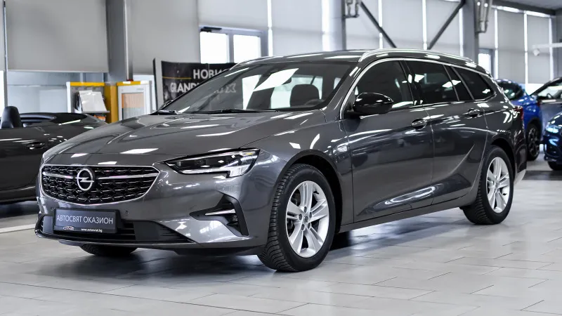 Opel Insignia Sports Tourer 2.0 Turbo Business Automatic Image 4