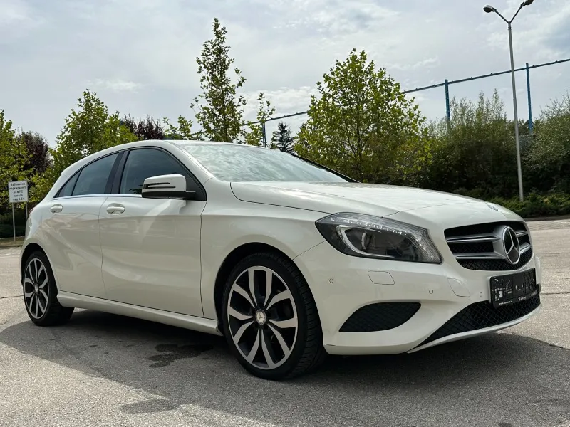 Mercedes-Benz A 180 AMG PACK Image 6