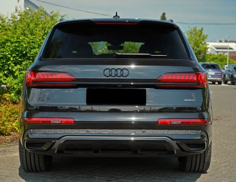 Audi Q7 50 TDI Quattro S-line =Competition Plus= Гаранция Image 4