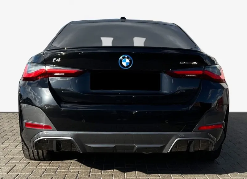 BMW i4 eDrive 35 M-Sport =NEW= Shadow Line/ACC Гаранция Image 4