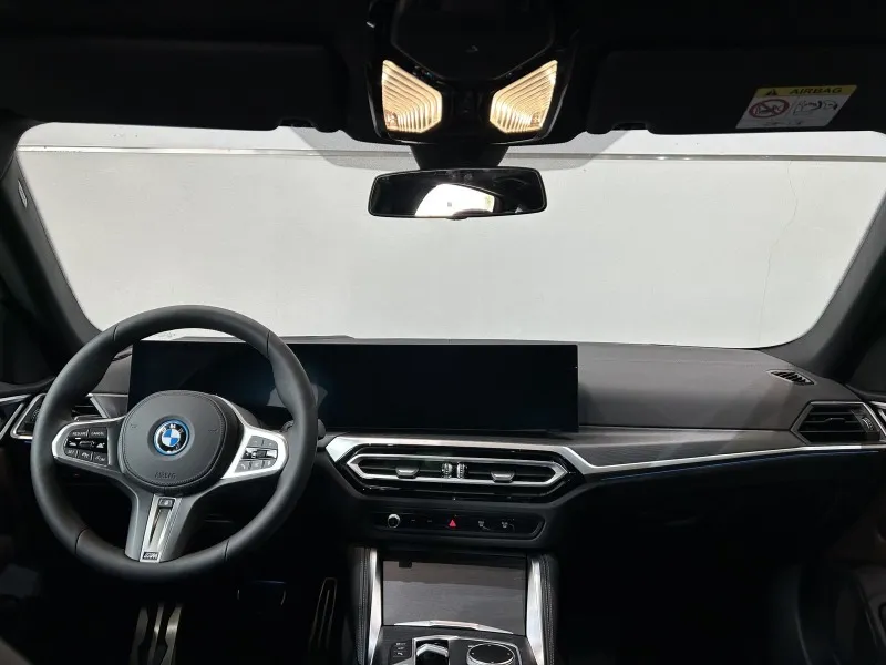 BMW i4 eDrive 40 MSport =NEW= Panorama/Distronic Гаранция Image 7