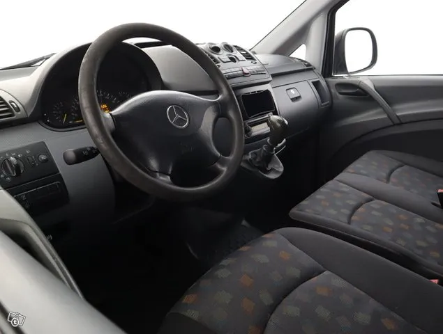 Mercedes-Benz Vito 115CDI 4x4-2,7/32KB normaali A1 - Kiinteä korko 5,99% + kulut - Webasto, Neliveto, Ilmastointi - Ilmainen kotiintoimitus Image 7