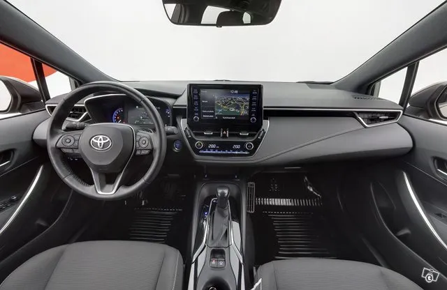 Toyota Corolla Touring Sports 2,0 Hybrid Active Edition Image 9