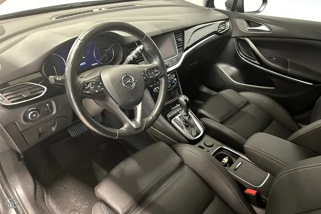 Opel Astra Sports Tourer Executive 145 Turbo A - MUKAUTUVA VAK.NOP.SÄÄDIN, TUULETTUVAT SÄHKÖPENKI EDESSÄ,YM Image 7