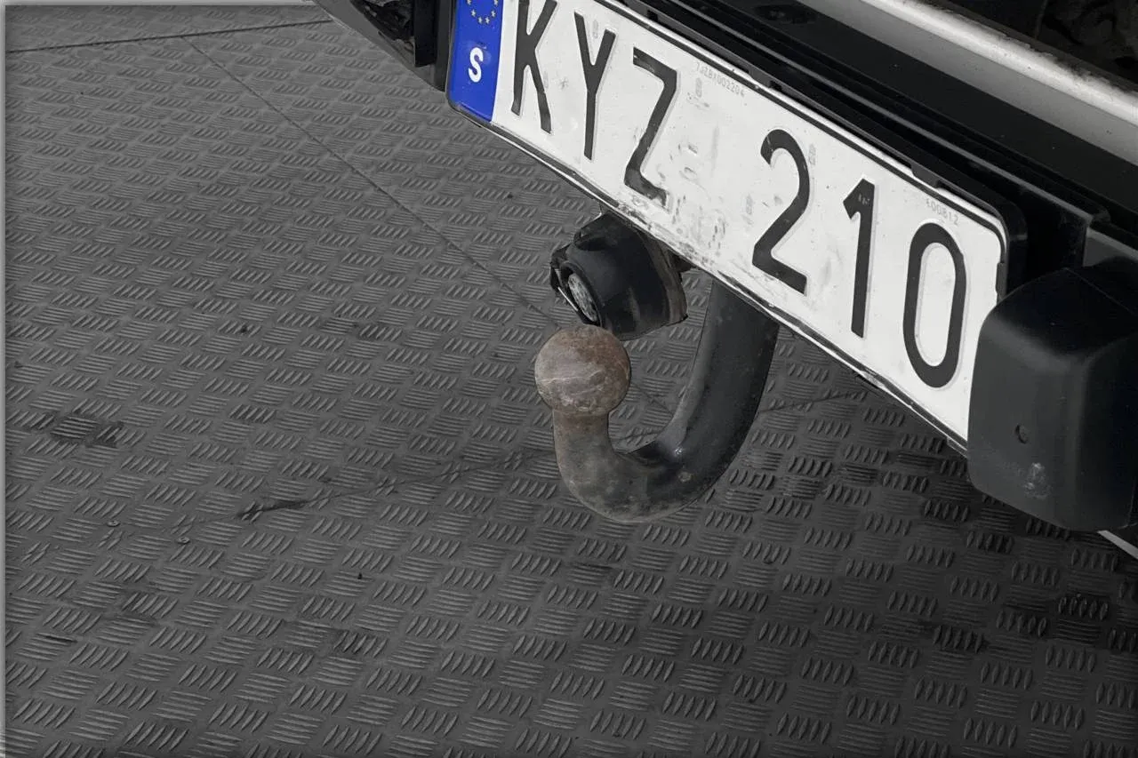 Volkswagen Transporter Flakbil 2.0CNG M/K-Värmare Drag Moms Image 3