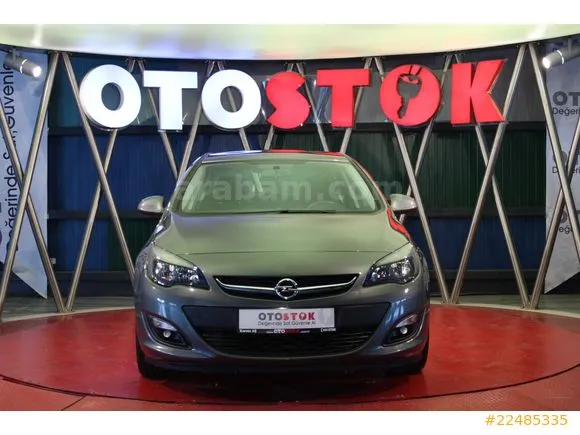 Opel Astra 1.4 T Edition Plus Image 1