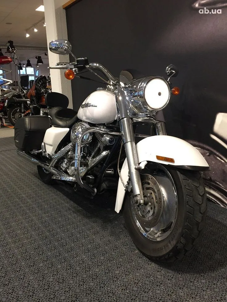 Harley-Davidson FLHRSI  Modal Image 1